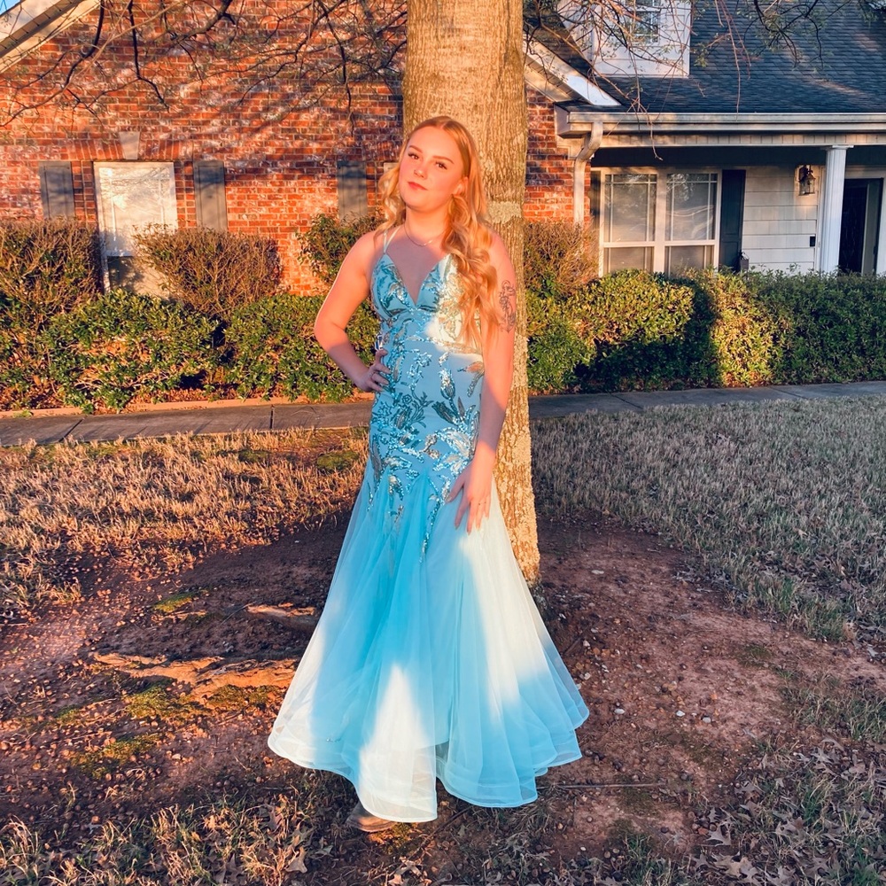 Prom dress